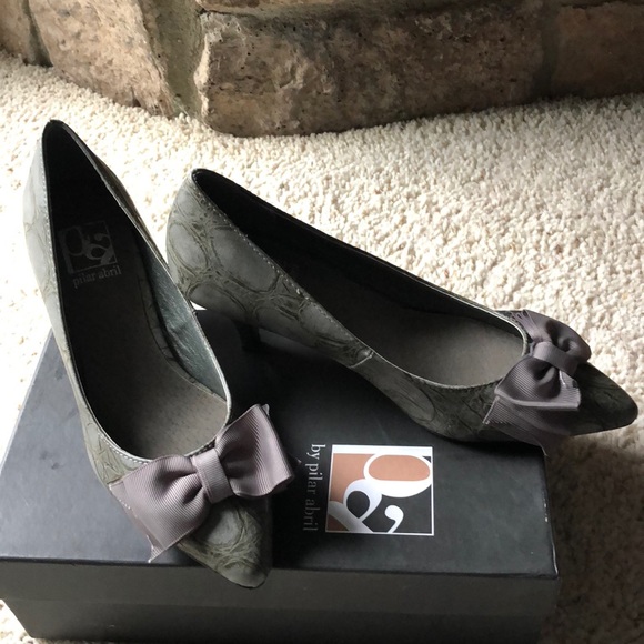 PILAR ABRIL HEELS 👠 NIB - Picture 2 of 7